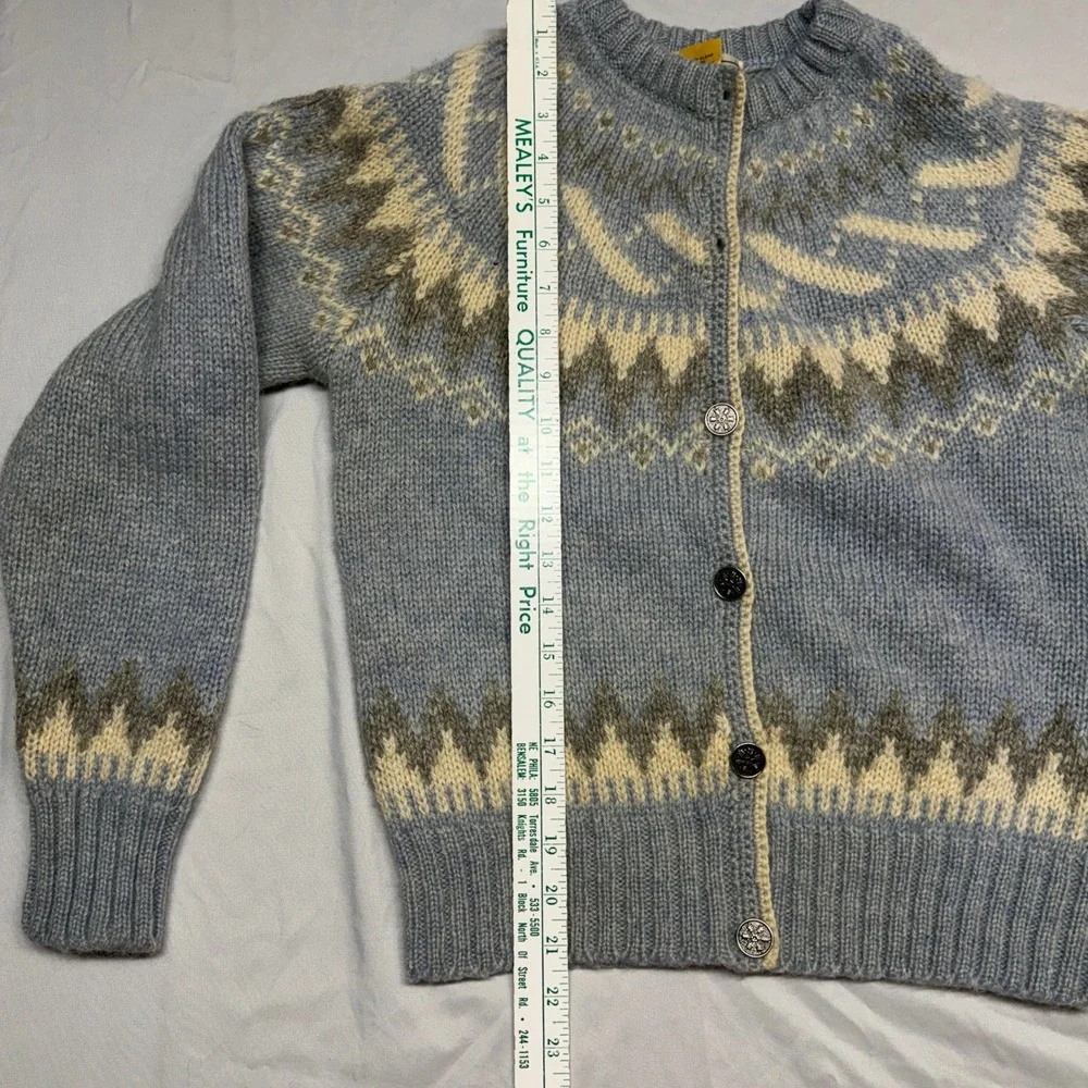 Vintage 80s Woolrich Woman Nordic Fair Isle 100% Wool Cardigan Sweater Size S